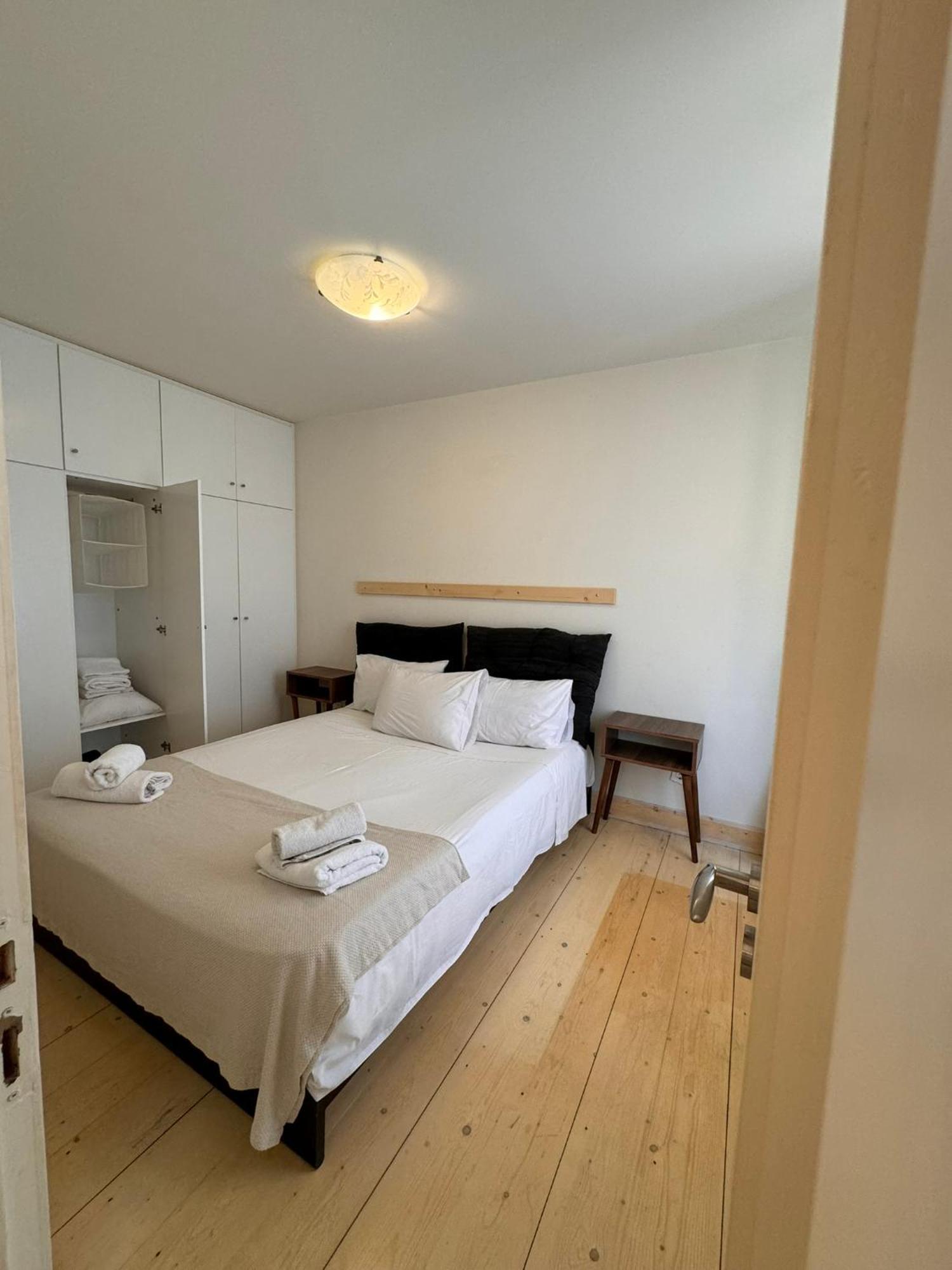 The Centric Apt By Loc Hospitality コルフ島 エクステリア 写真