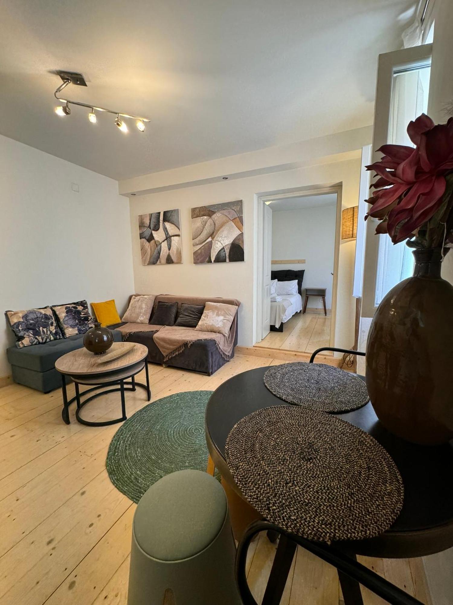 The Centric Apt By Loc Hospitality コルフ島 エクステリア 写真